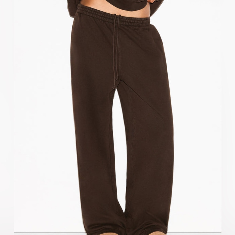 [SOLD] NWT SKIMS Boyfriend Fleece Baggy Sweatpants (Espresso) Size XS